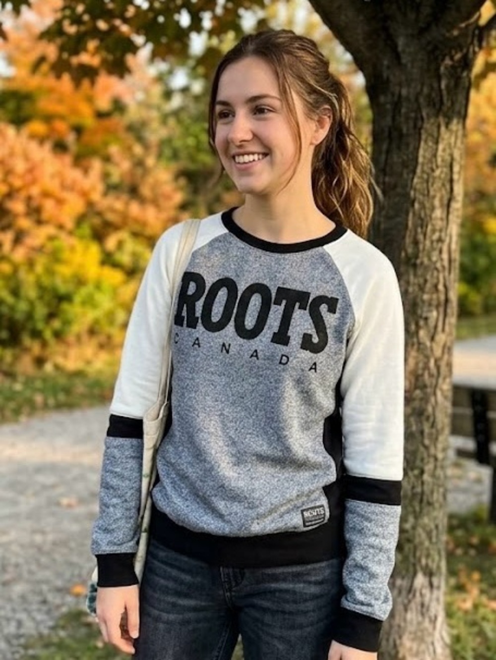 Roots Canada Colourblock Raglan Crewneck Sweatshirt Sweater Heritage Rustic - Picture 1 of 4